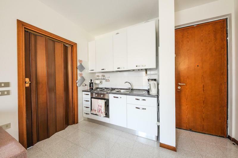Appartamento Eleonora Rivoltella del Garda Luaran gambar